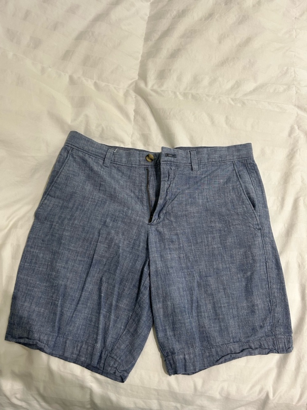 Banana Republic Men's Shorts - Light Blue